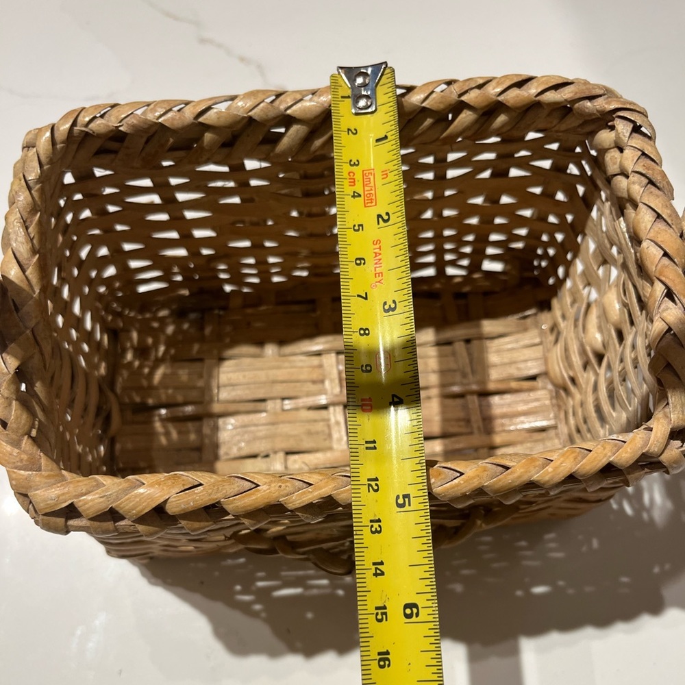Vintage geometric design basket - Picture 6 of 7
